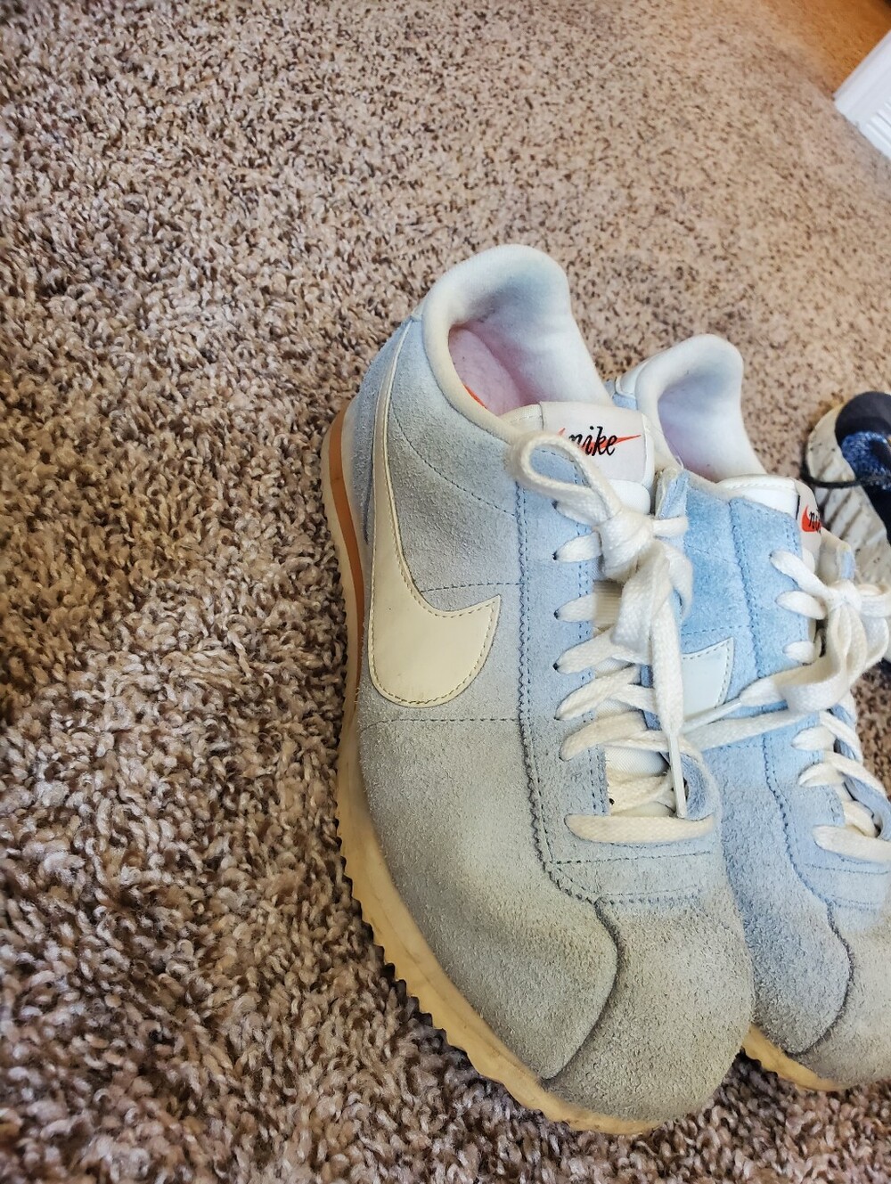 Nike Cortez - Picture 3 of 8